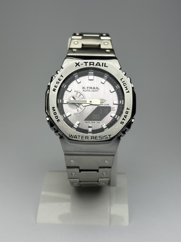 X Trail World Time Watch